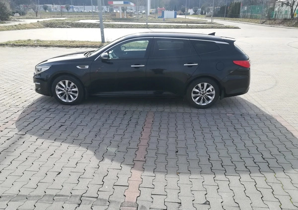 Kia Optima cena 61500 przebieg: 156500, rok produkcji 2017 z Bolesławiec małe 436